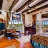 Отель Los Valverde - Exclusive Luxury Home, Unsurpassed Views, Pool and Hot Tub!, фото 7