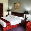 Отель Surabaya Suites Hotel Powered by Archipelago, фото 27