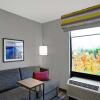 Отель Hampton Inn Utica, фото 6