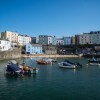 Отель Gwynne House - 6 Bedroom - Tenby Harbour, фото 20