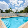 Отель Days Inn & Suites by Wyndham Lakeland, фото 13