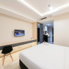 Отель Modern Look And Comfortable Studio At Patraland Amarta Apartment, фото 6
