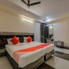 Отель OYO 16120 Balajee Classic Inn, фото 3