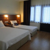Отель Yener Hotel, фото 3