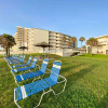 Отель Ocean Court Beachfront Hotel, фото 7