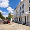 Отель The Pimlico Secret - Elegant 3bdr With Study Room, фото 1