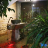Отель Jianshui Shijing Homestay, фото 10