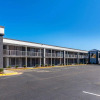 Отель Quality Inn, фото 1