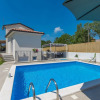 Отель Modernly Equipped Holiday House Near Rovinj With Private Pool for 6 Person, фото 16