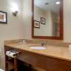 Отель Comfort Suites, фото 9