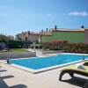 Отель Spacious Holiday Home With Private Pool in Rovinj, фото 15