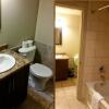 Отель Pemberton Gateway Village Suites, фото 10