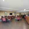 Отель Comfort Suites Foley, фото 27
