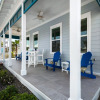 Отель Sea Pointer Inn - Private Beach House With Pool 3 Bedroom Home by RedAwning, фото 19