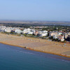 Отель Beautiful two Bedroom Apartment Facing the sea - Sea View - Beach Place Included, фото 3