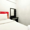 Отель Warm And Cozy 2Br Mutiara Bekasi Apartment, фото 4