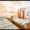 Отель Fantastic spacious house with beautiful panoramic views of the bay Only a few minutes walk from beac, фото 5