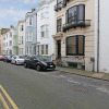 Отель Brighton Getaways-Seaside Patio Apt, фото 1