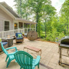 Отель Blue Ridge Mtn Retreat: Porches & Creek Access, фото 15