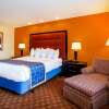 Отель Days Inn & Suites by Wyndham Stevens Point, фото 4