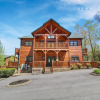 Отель Big Sky Lodge II, 7 Bedrooms, Sleeps 28, Theater, Arcades, Hot Tub, Gazebo, фото 1