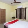 Отель OYO 24237 Aashray Guest House, фото 1