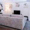 Отель N2N Suites - Heart of the City - Downtown Suite offered by Short Term, фото 2