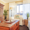 Отель Gorgeous Rosslyn Penthouse w Views Free Parking Metro Subway, фото 5