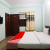 Отель OYO 48551 Hotel Him Jyoti Gurgaon, фото 8