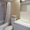 Отель Applewood Suites - Luxury 3 BDRM, фото 10