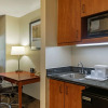 Отель Comfort Suites North Dallas, фото 34