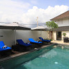 Отель Villa Tukit Seminyak, фото 1