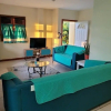 Отель Choc Amazing Beach Apartment 1, фото 3