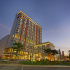 Отель HARRIS Hotel & Conventions Bekasi в Бекаси