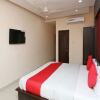 Отель OYO 3201 Hotel Jhankar, фото 19