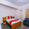Отель OYO 17160 Rain Tree Comforts, фото 16