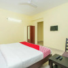 Отель Peenya Gymkhana Comforts By OYO Rooms, фото 7