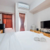 Отель Elegant Studio Room The Springlake Summarecon Apartment, фото 4