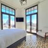 Отель w Beautiful 2BR With Balcony in Casco Viejo, фото 5
