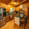 Отель Cozy ‘Grey Fox’ Cabin Between Boone & Blowing Rock, фото 6