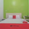 Отель RedDoorz Plus near Alun Alun Kuningan, фото 15