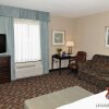 Отель Hampton Inn & Suites by Hilton Brantford Conference Centre, фото 5