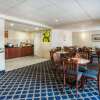 Отель La Quinta Inn & Suites by Wyndham St. Albans, фото 10