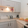 Отель White Rose Apartment, фото 9