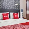 Отель OYO 3855 Homestay Semata Wayang Syariah, фото 12