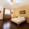 Отель Spacious Seafront APT with Living, Sofa, WIFI & AC by 360 Estates, фото 6