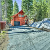 Отель Truckee Cabin w/ Fire Pit & Grill: Near Lake!, фото 1
