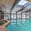 Отель Beautiful Bellaire Home w/ Amenities, 4 Mi to Lake, фото 16