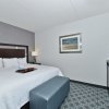 Отель Hampton Inn & Suites Greensboro/Coliseum Area, фото 39
