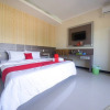 Отель Reddoorz Near Uniba Banyuwangi, фото 18